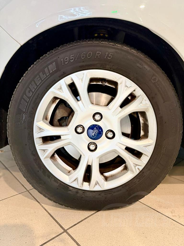 Ford B-Max 1.0 ecoboost Business Titanium 100cv E6