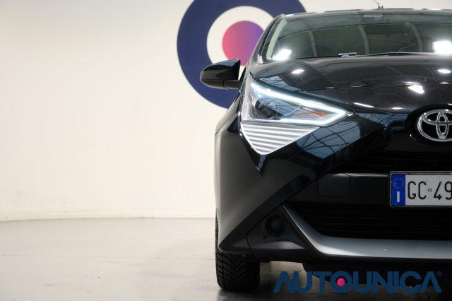 TOYOTA Aygo CONNECT 1.0 VVT-i 72 CV 5 PORTE X-WAVE NEOPATENTAT