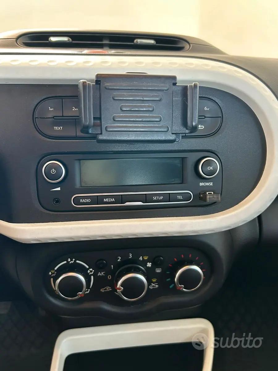 Renault Twingo 1.0 70cv benzina neo patentati