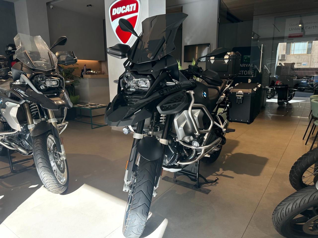 BMW R 1250 GS TRIPLE BLACK Adventure 2023