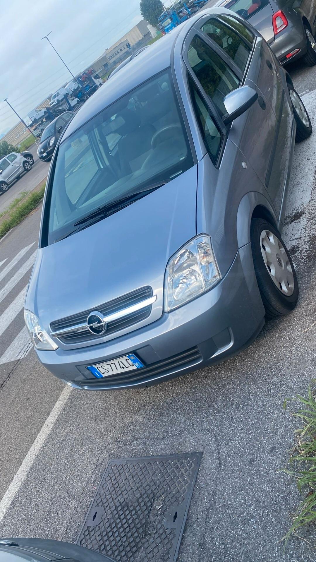 Opel Meriva 1.6 16V Cosmo