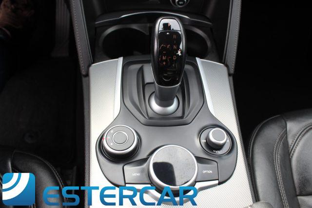 ALFA ROMEO Stelvio 2.2 Turbodiesel 210CV AT8 Q4 Business