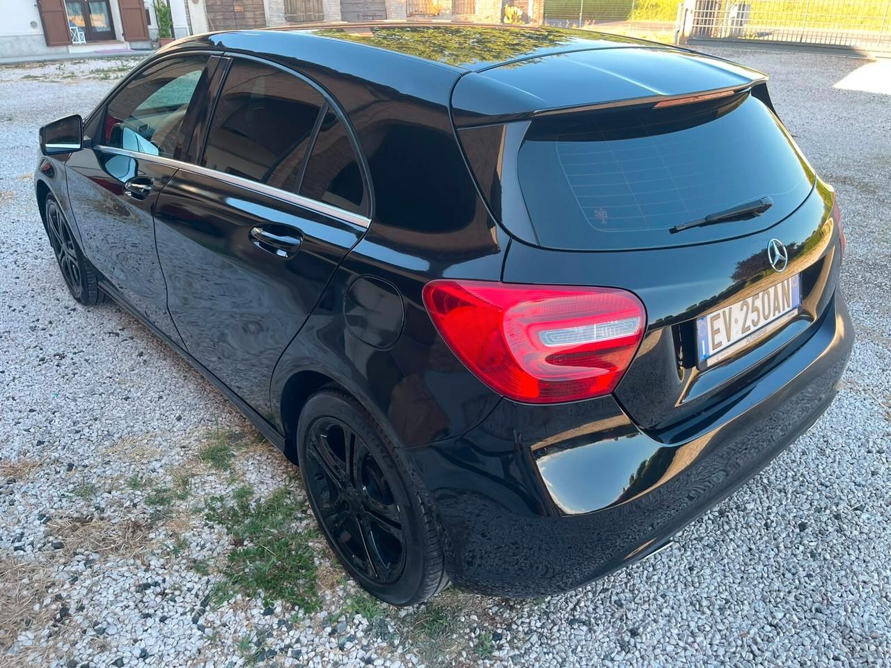 Mercedes-benz A 160 CDI Premium Dark Night Edition