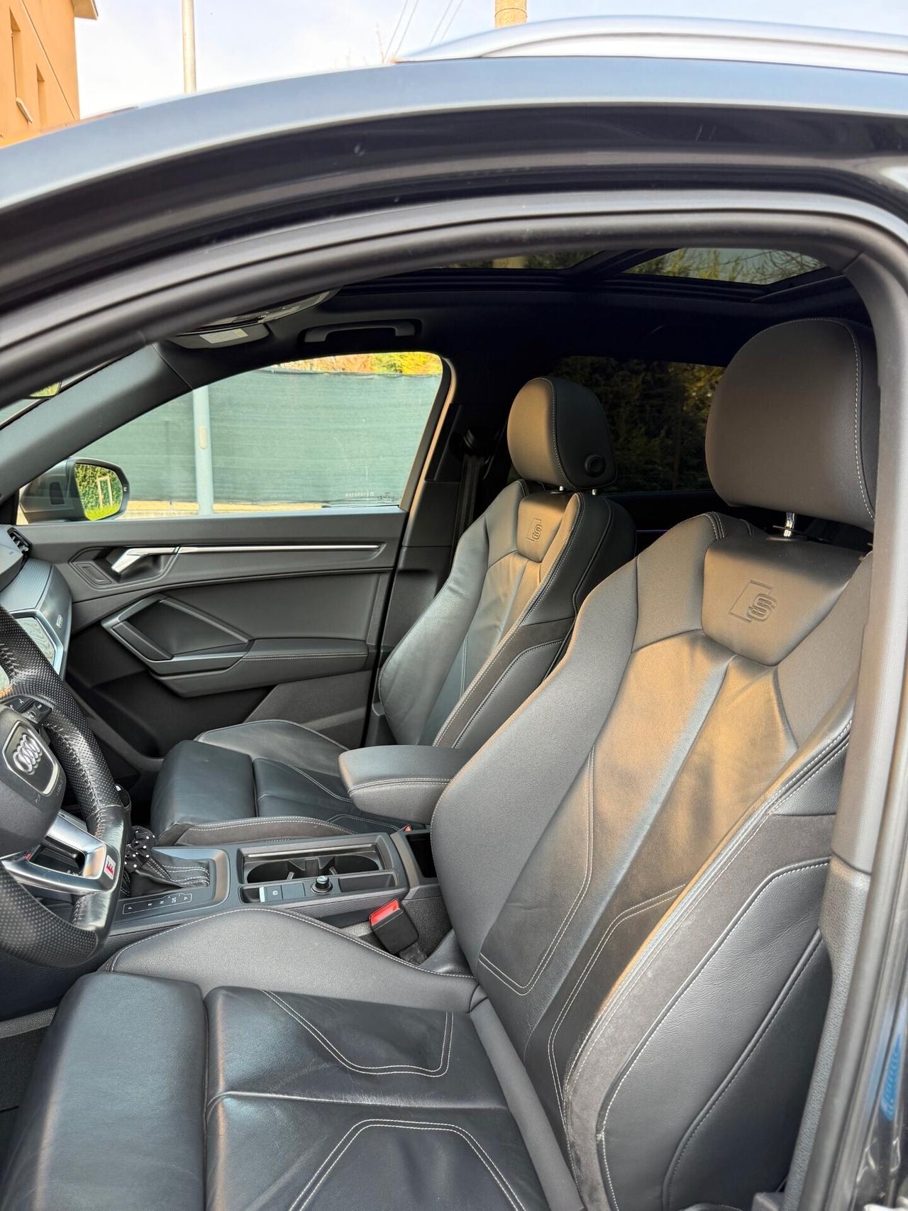 Audi Q3 40 2.0 tdi S-Line - TETTO - LUCI - FULL OPTIONAL -