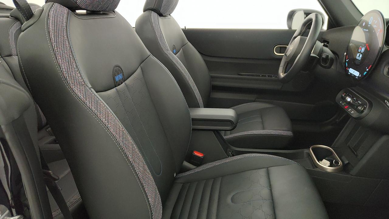 MINI Mini Cooper Cabrio F67 - Mini Cooper Cabrio 2.0 C Classic auto