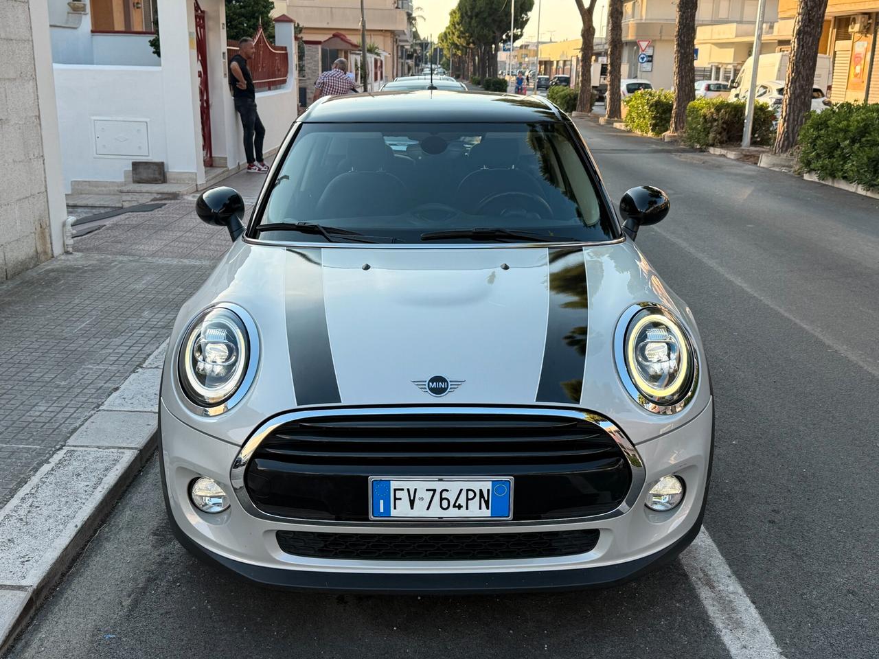 Mini 1.5 Cooper D 5porte B.Street NAVI LED - 2019