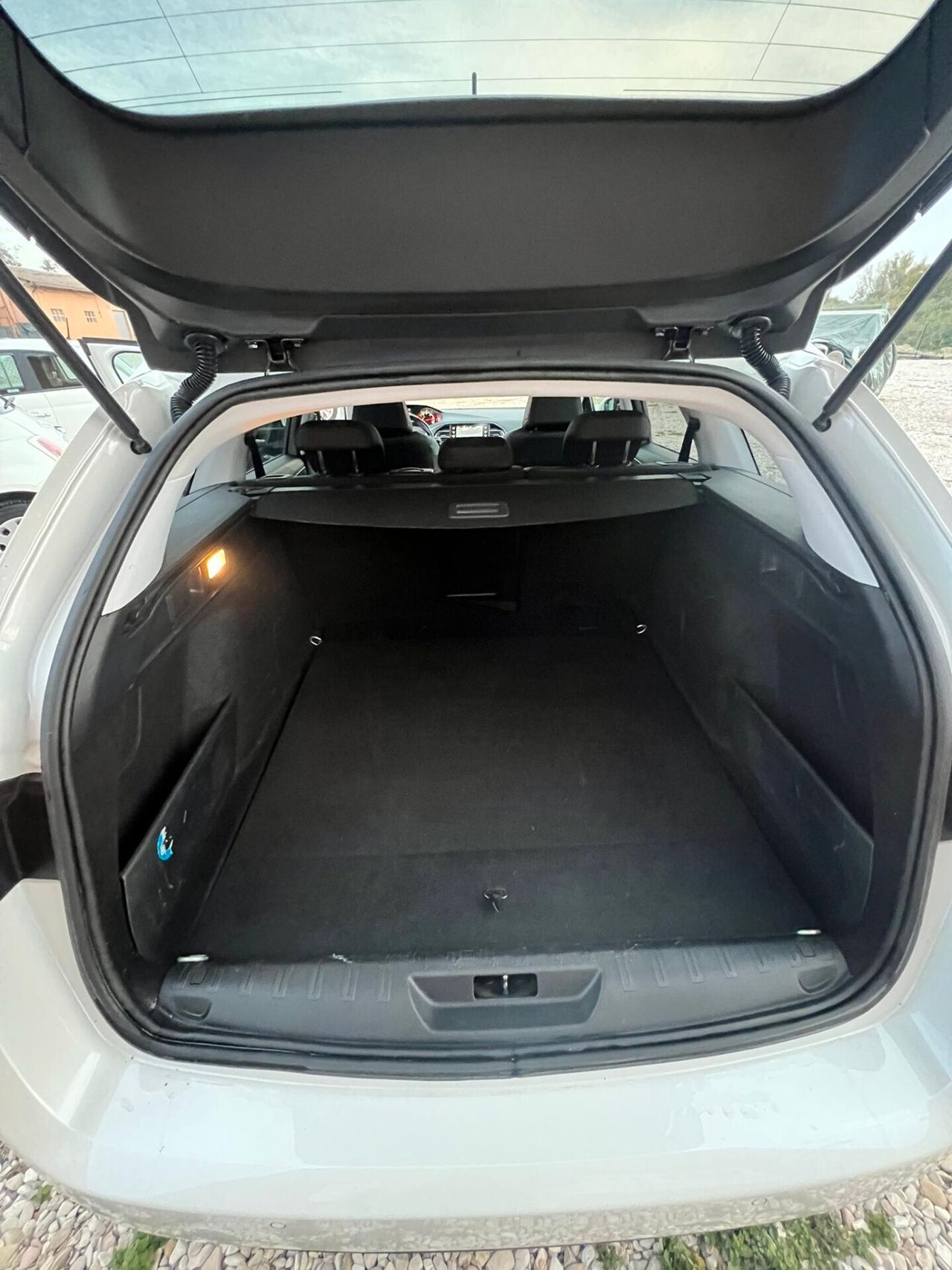 Peugeot 308 BlueHDi 120 S&S SW GT Line