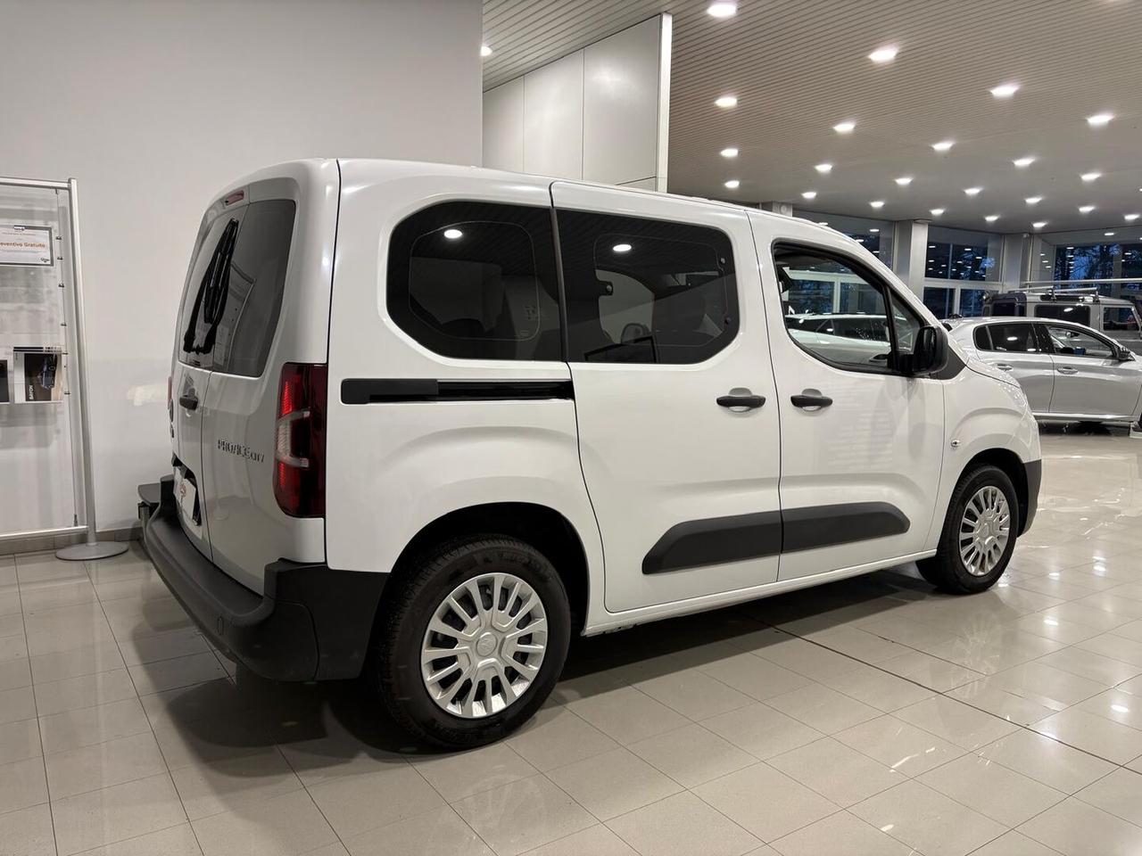 Toyota PROACE City Verso 1.5D 100 CV S&S Short d Lounge
