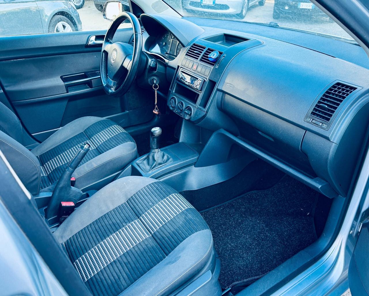 Volkswagen Polo 1.2/60CV 5p. Ok Neopatentati