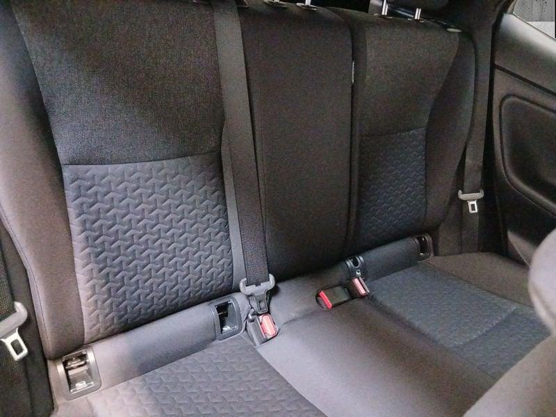 Toyota Yaris Cross 1.5h Orange Edition fwd 116cv e-cvt