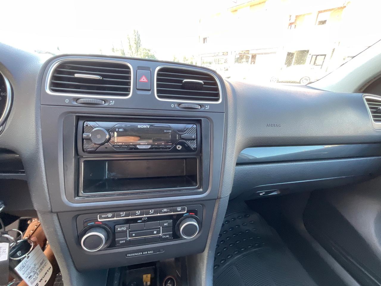 Volkswagen Golf Business 1.6 TDI 5p. Highline