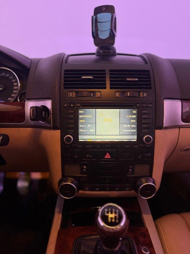 VOLKSWAGEN Touareg 2.5 R5 TDI