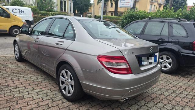 MERCEDES-BENZ C 220 CDI Eleg.