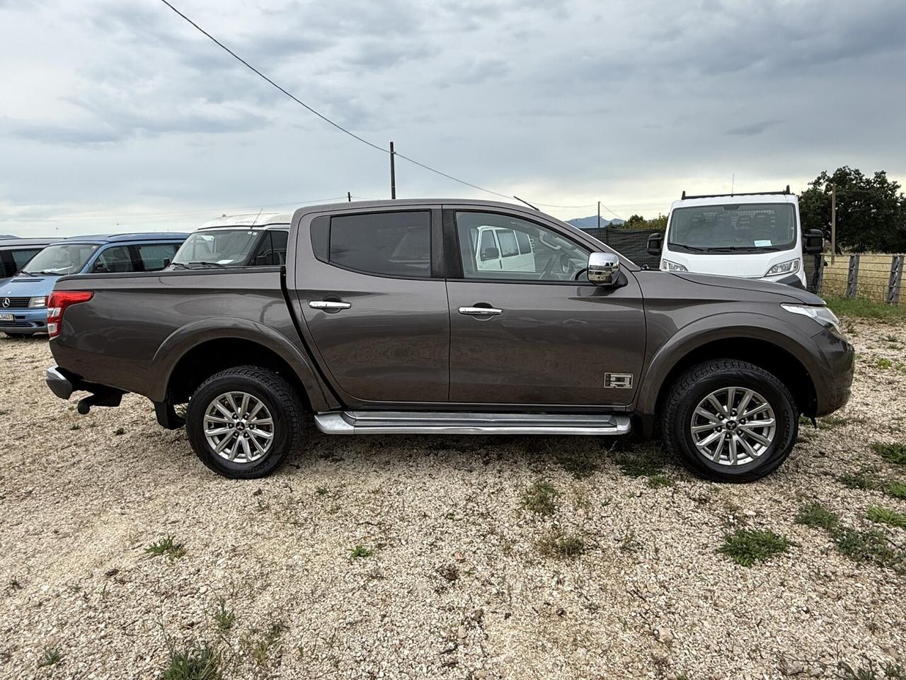 MITSUBISHI L200 PLUS DOPPIA CABINA 4X4 DIESEL