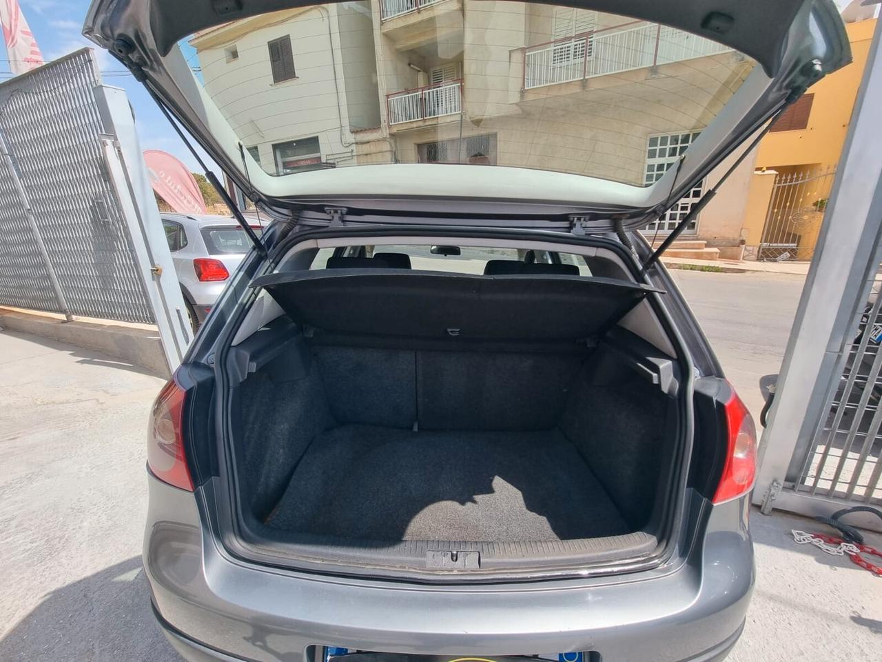Volkswagen Golf 1.9 TDI 5p. Comfortline