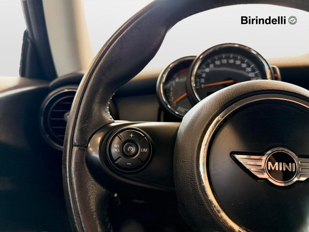 MINI Mini 4ª serie (F56) - Mini 1.2 One 75 CV
