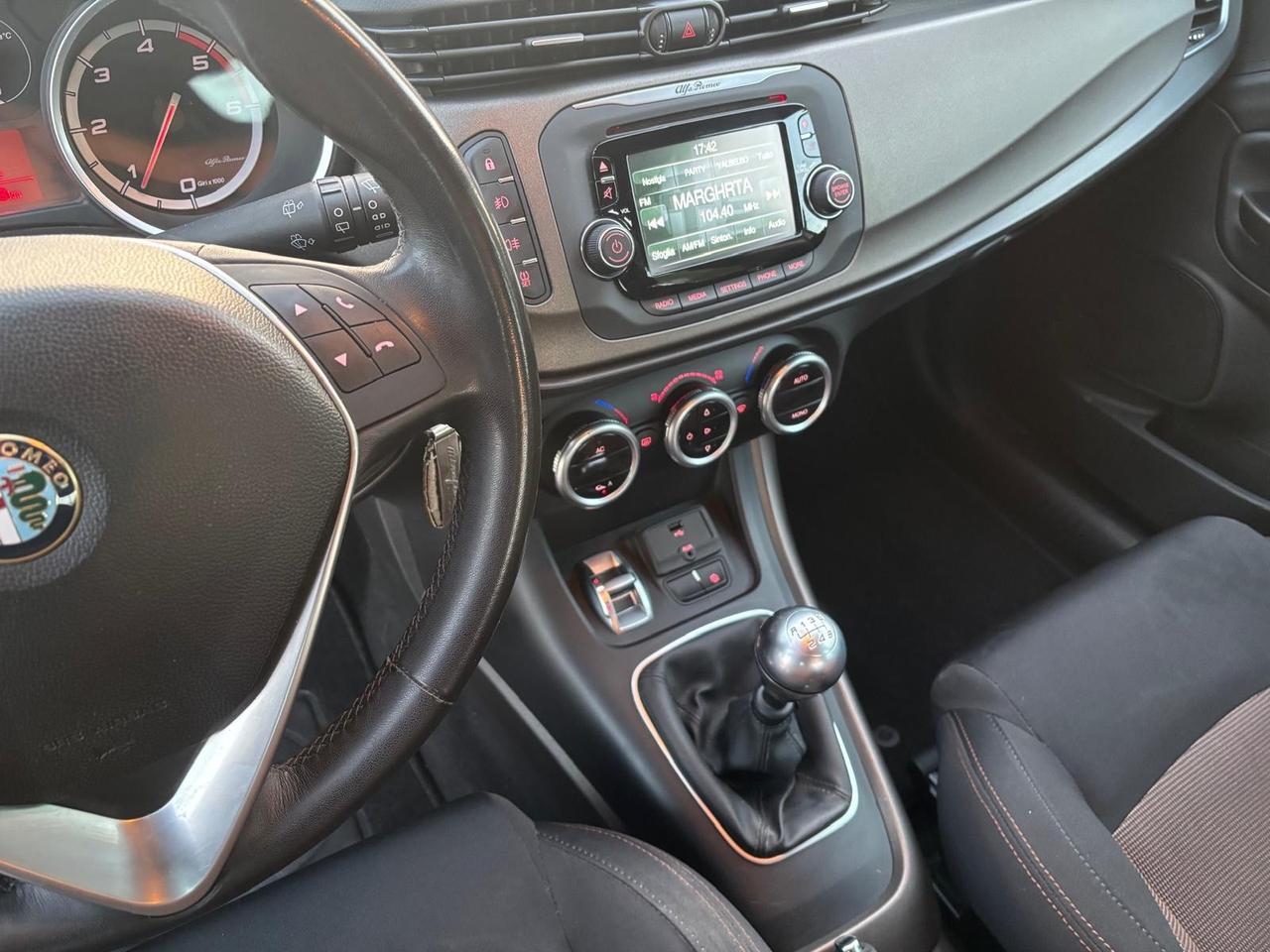 Alfa Romeo Giulietta 2.0 JTDm-2 150 CV Distinctive