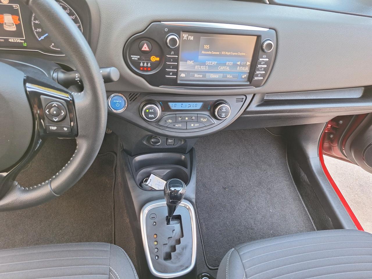 Toyota Yaris 1.5 HYBRID BUSINESS 48000 km 2018