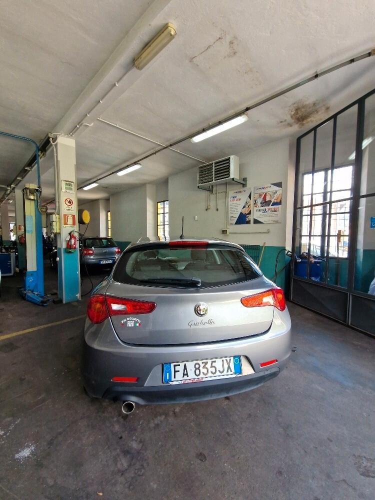 Alfa Romeo Giulietta 1.6 JTDm-2 105 CV Exclusive