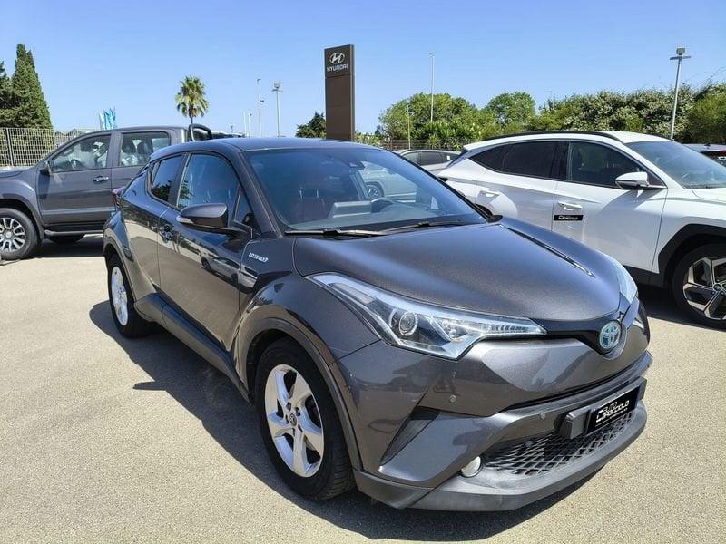 Toyota C-HR 1.8H (122CV) E-CVT Dynamic