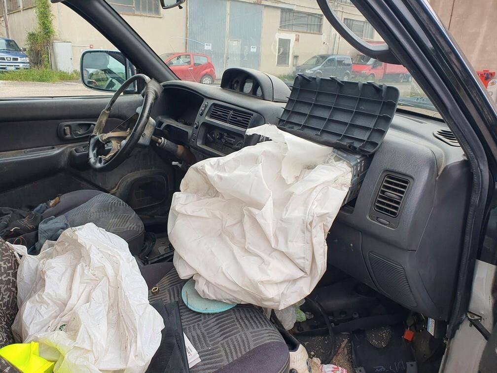 Mitsubishi L200 2.5 TDI 4WD 100CV Cab. Doppia