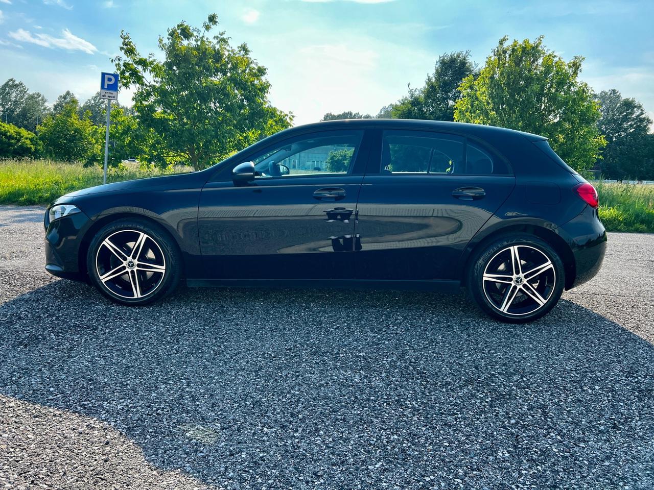 Mercedes-benz A 200 A 200 d Sport
