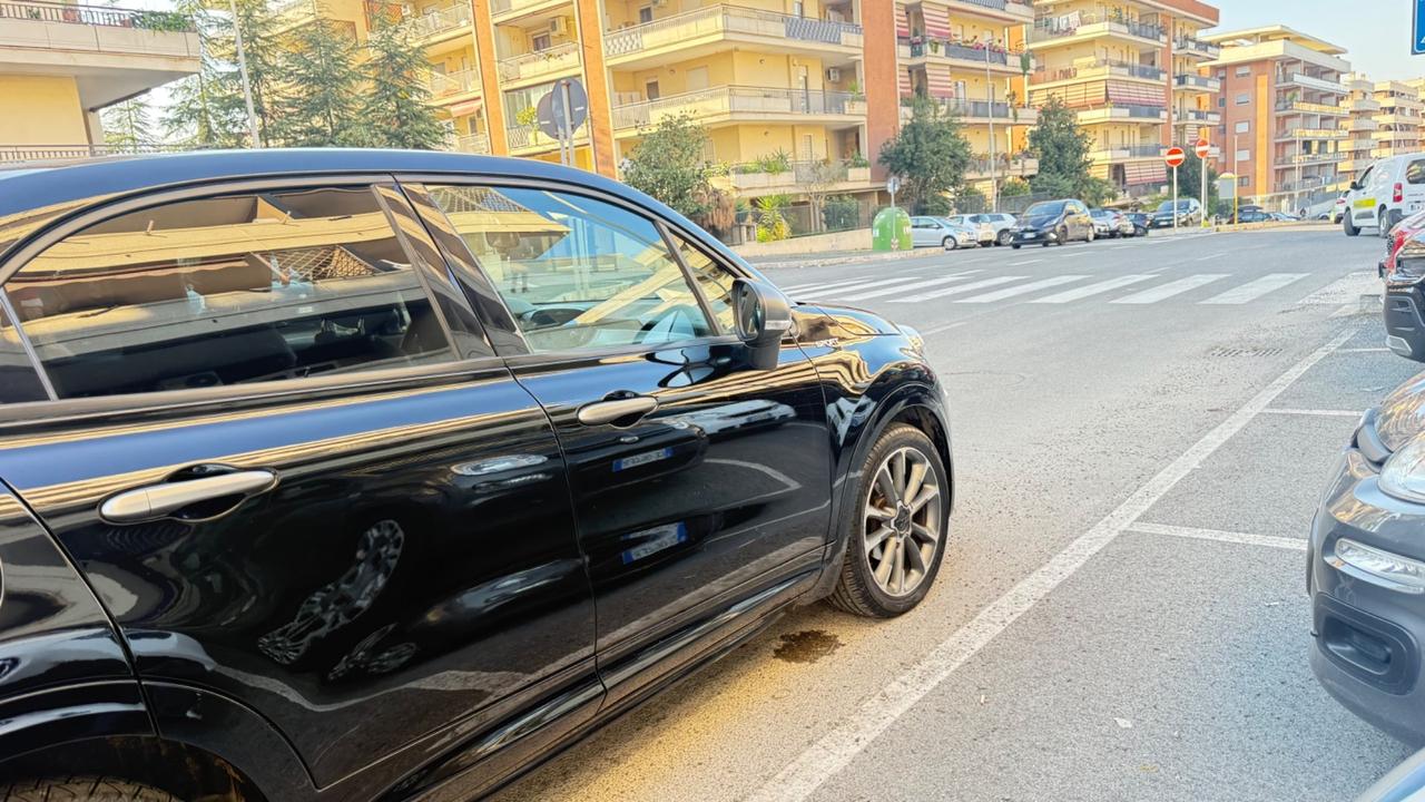 Fiat 500X 1.0 T3 120 CV Sport LED KAMERA NAVI CAR PLAY BLUETOOTH PDC PELLE CERCHI 18 BRACCIOLO