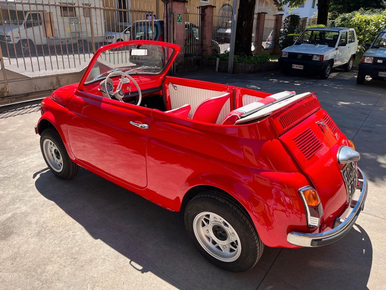 Fiat 500 F Cabrio del 1970