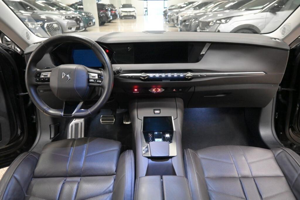 DS 4 1.5 BLUEHDI 130CV AUT. OPERA ( TETTO PANORAMICO APR. - PELLE - ADAPTIVE CRUISE - AMBIENT LIGHTS - FARI LED - PDC - COCKPIT - NAVI - MIRROR - TELECAMERA 360 - HEAD UP DISPLAY )