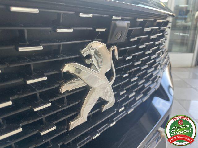 PEUGEOT 3008 BlueHDi 130cv EAT8 *NEW MODEL