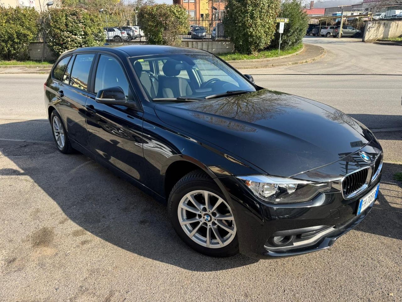 Bmw 318 318d Touring Luxury Xdrive