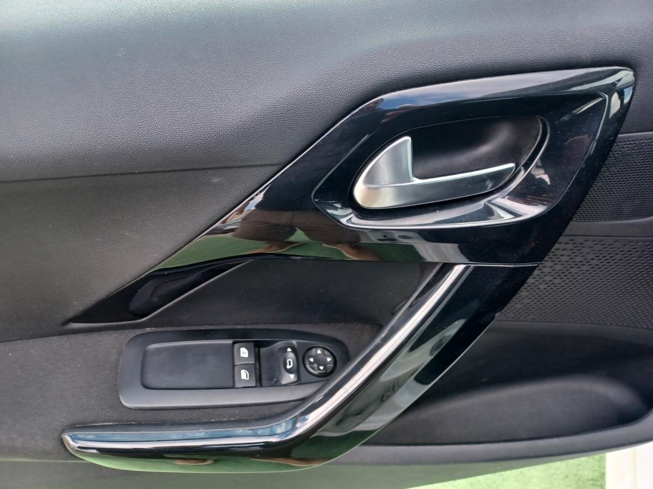 Peugeot 208 BlueHDi 75 5 porte Active