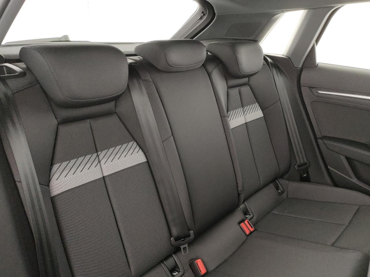 Audi A3 allstreet 2.0 tdi business advanced 150cv s-tronic