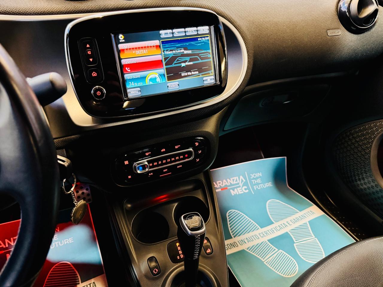 Smart ForTwo 90CV Brabus 0.9 Cabrio Autom / RetroCam Touch