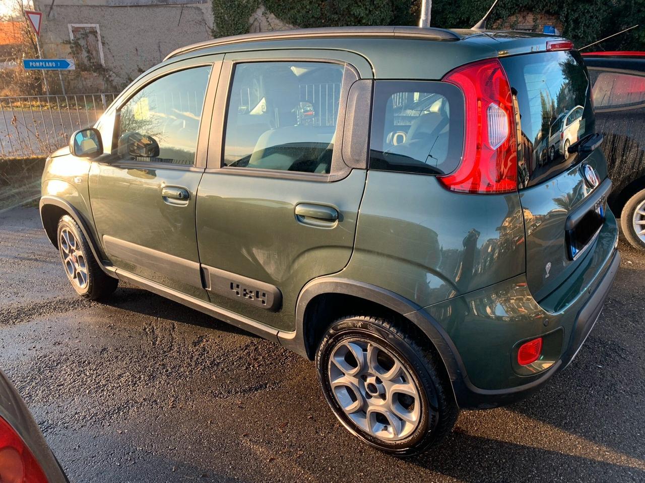 Fiat Panda cross 4x4 tdi neo patentati - solo 60000 km anno 2015 - unico proprietario - tagliandata ottime condizioni