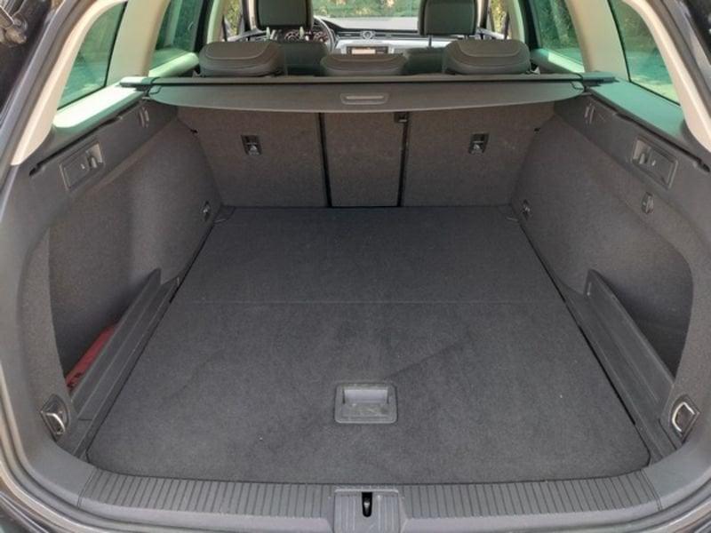 Volkswagen Passat Alltrack 2.0 TDI SCR 140kW BMT DSG 4MOTION