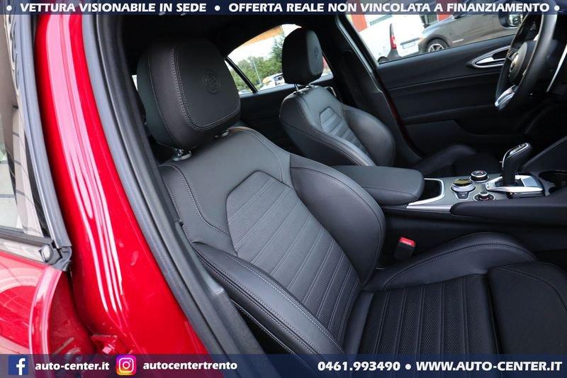 Alfa Romeo Giulia 2.0 Turbo 280CV AT8 AWD Q4 Veloce