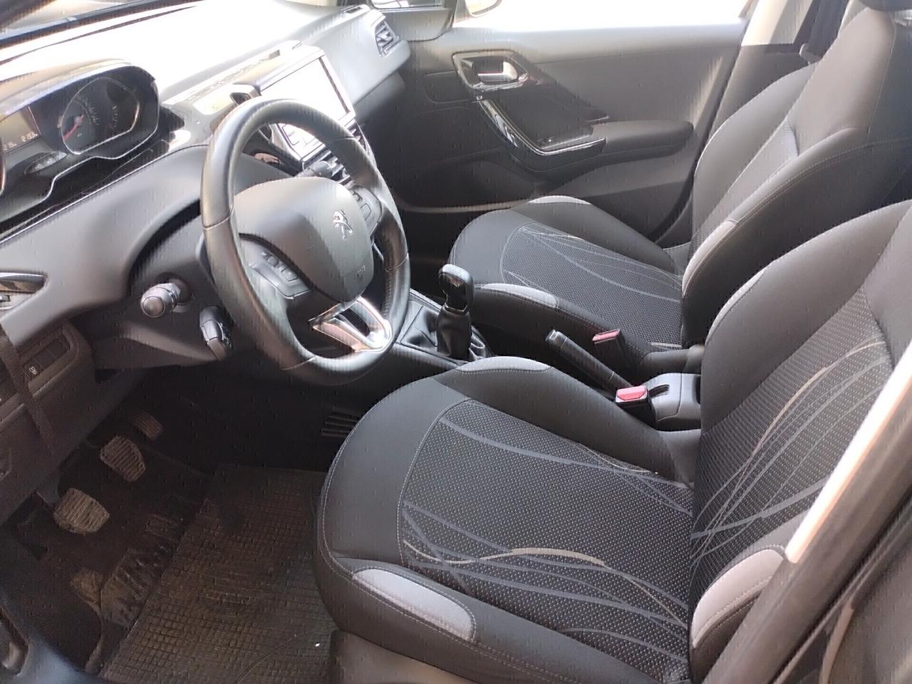Peugeot 208 1.4 HDi 68 Cavalli 5 porte Allure