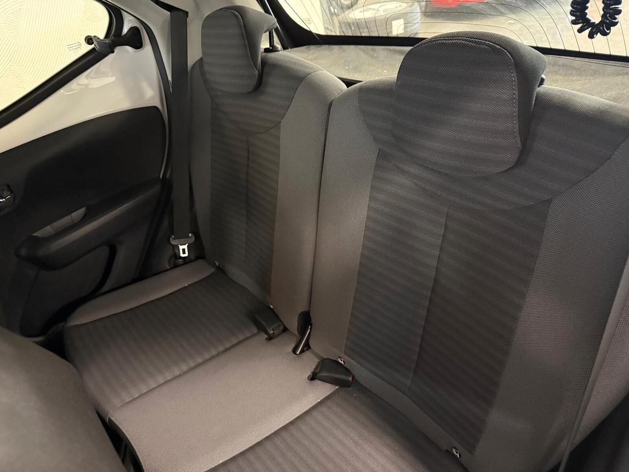 Toyota Aygo 1.0 VVT-i 72 CV 5 porte x-cite