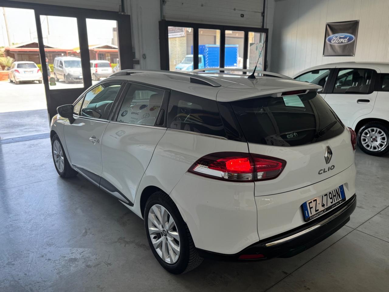 Renault Clio Sporter dCi 8V 75 CV Moschino Intens