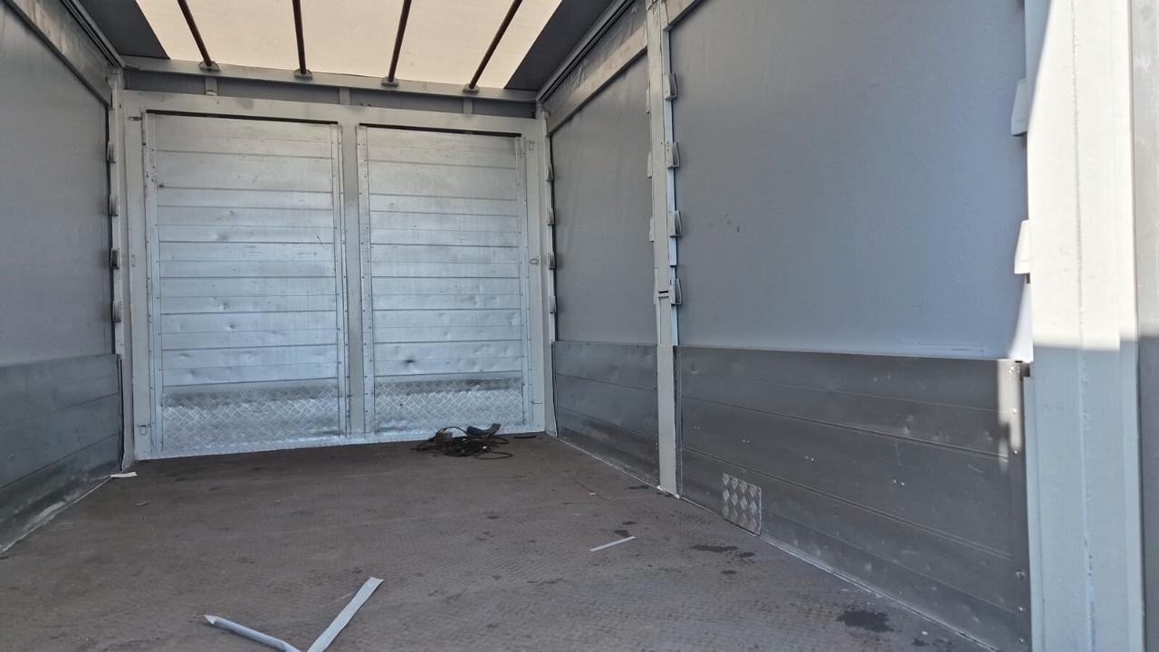 Iveco Daily corsa lunga 4mt x 240 PAT B