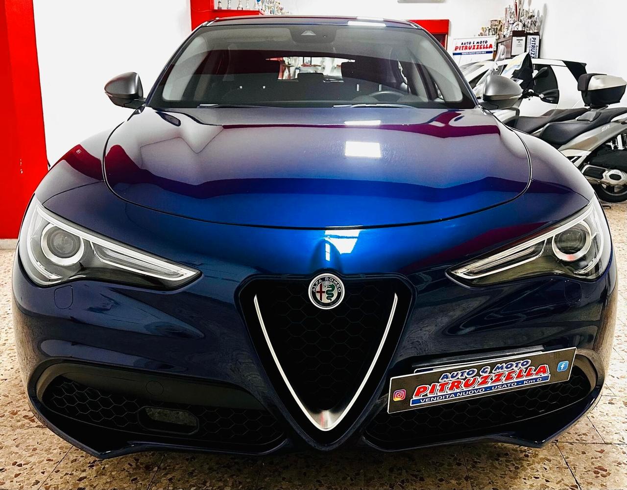 Alfa Romeo Stelvio 2.2 Turbodiesel 160 CV AT8 RWD Business