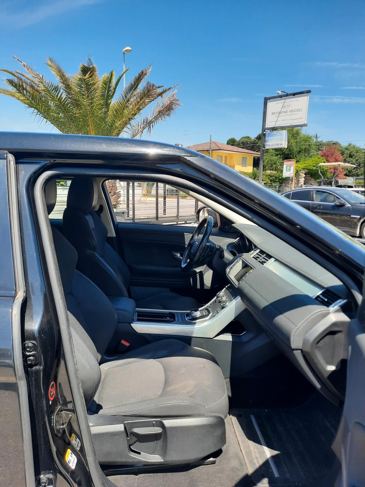 Range Rover Evoque 2.0 TD4 150 CV 12 MESI GARANZIA 5p. Business Edition