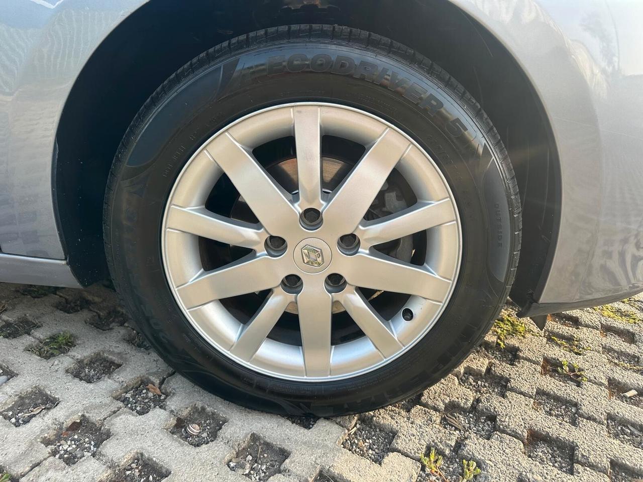 Renault Megane Mégane 1.5 dCi 110CV Dynamique-02/2009