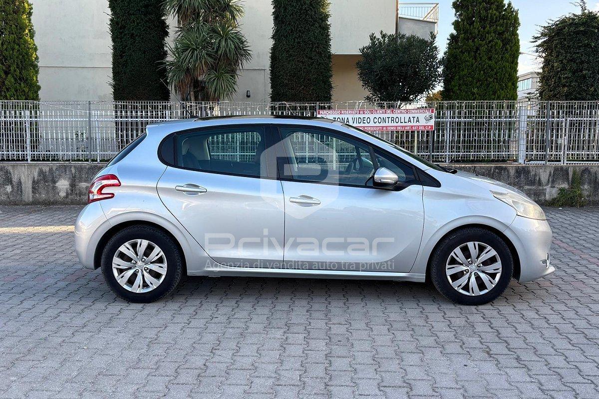 PEUGEOT 208 1° serie 1.4 HDi 68 CV 5 porte Allure