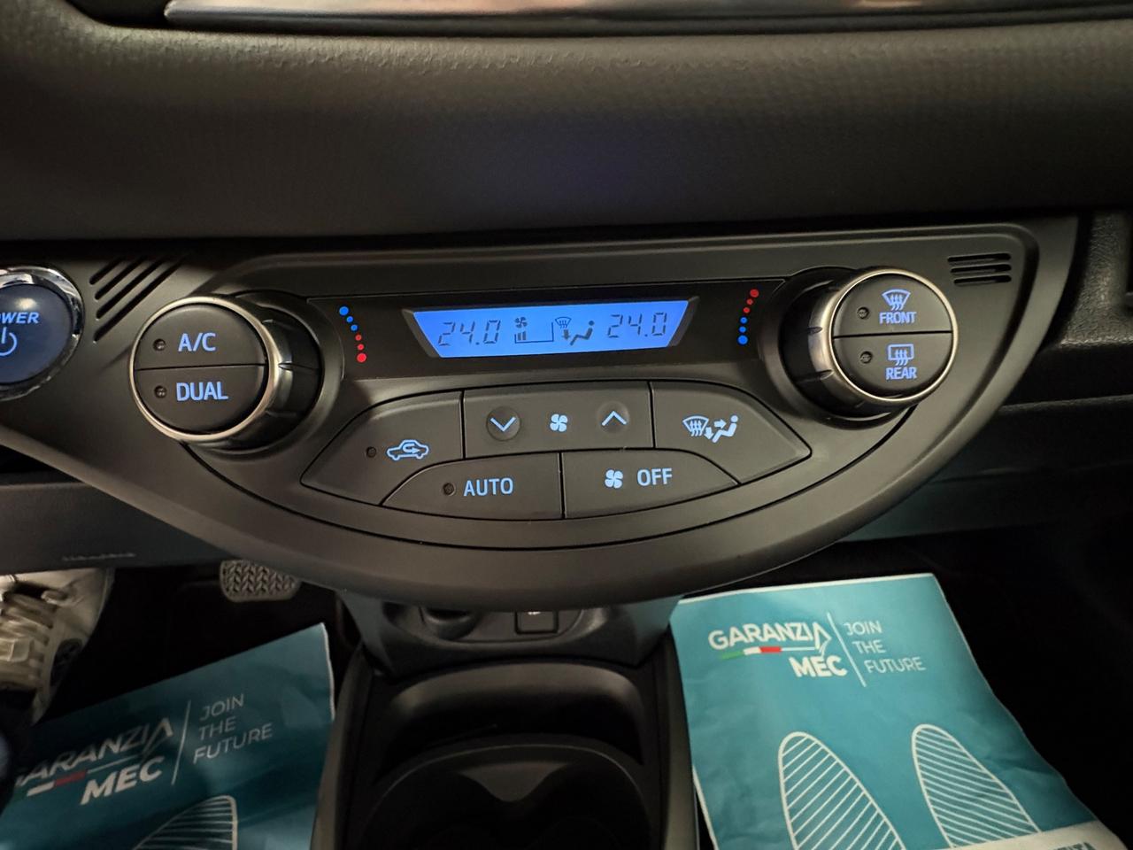 Toyota Yaris Style 1.5 Hybrid 75cv 2017 km 91000