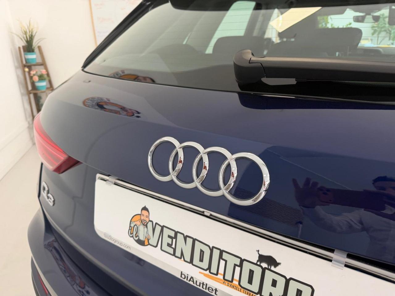 AUDI Q3 35 TDI S tronic S line edition