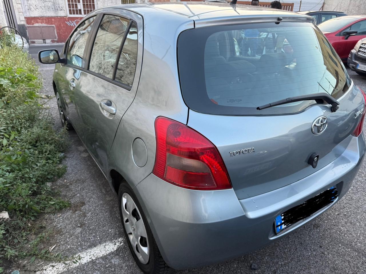 Toyota Yaris 1.0 benzina anno 2008 5 porte