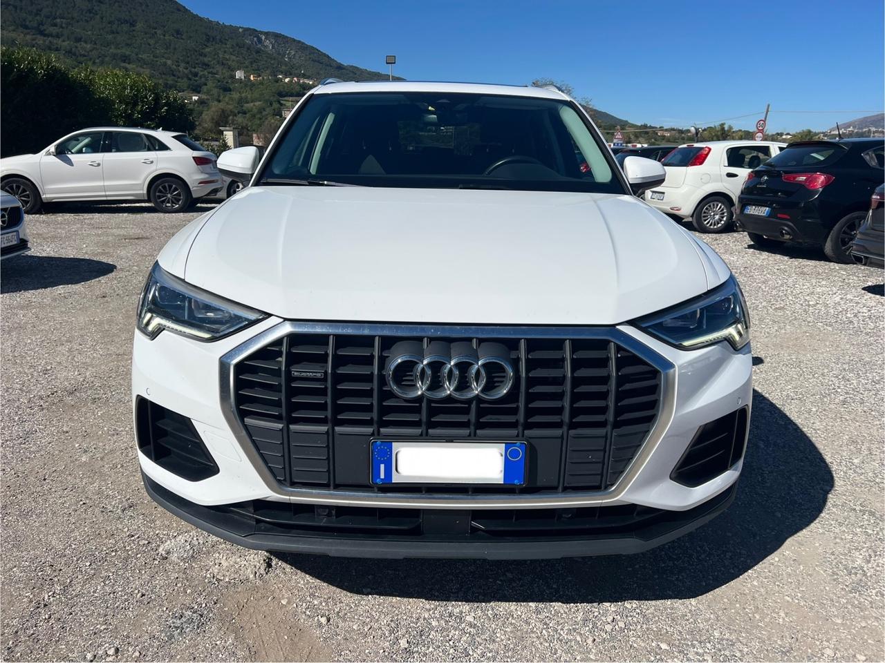 Audi Q3 35 TDI quattro S tronic Business Advanced