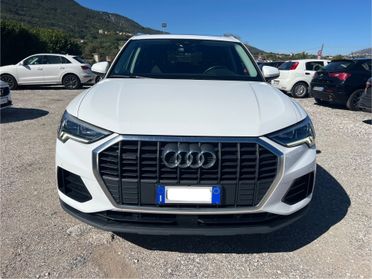Audi Q3 35 TDI quattro S tronic Business Advanced